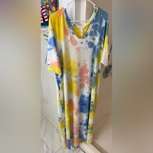 Plus size boutique t-shirt maxi dress